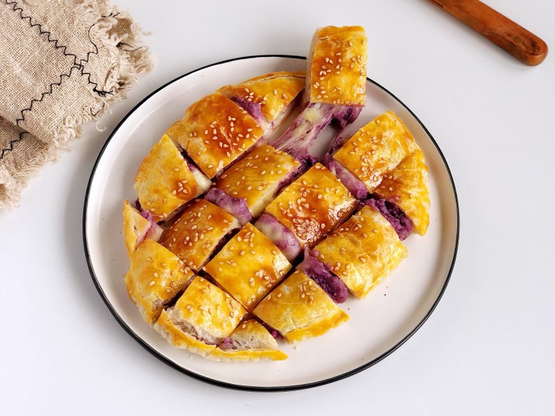 芝士拉丝芋泥饼的家常做法 芝士拉丝芋泥饼怎么做好吃